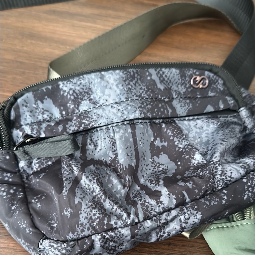 CALIA by Carrie Underwood Black printed Belt Bags